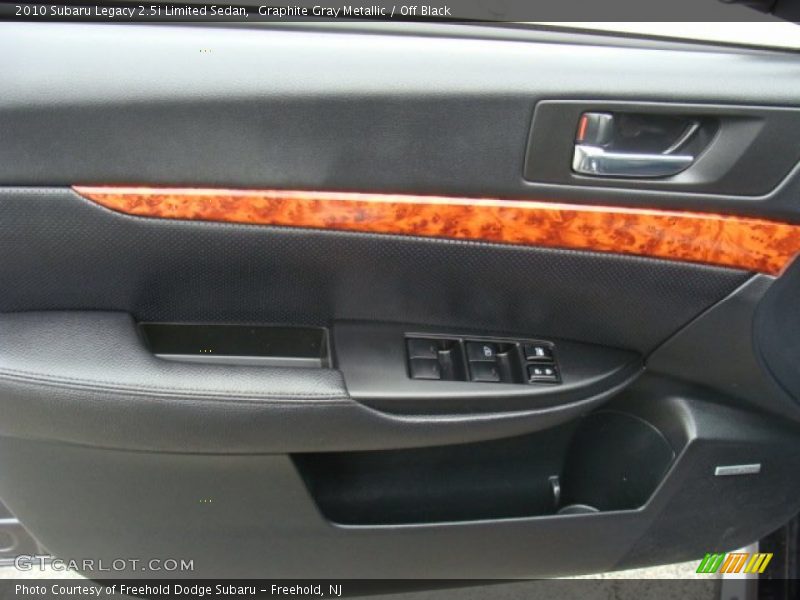Graphite Gray Metallic / Off Black 2010 Subaru Legacy 2.5i Limited Sedan