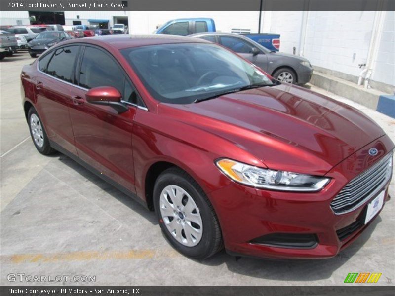 Sunset / Earth Gray 2014 Ford Fusion S