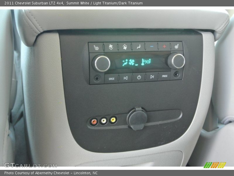 Summit White / Light Titanium/Dark Titanium 2011 Chevrolet Suburban LTZ 4x4