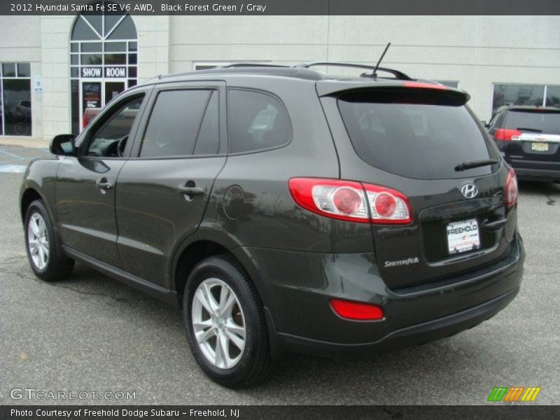 Black Forest Green / Gray 2012 Hyundai Santa Fe SE V6 AWD
