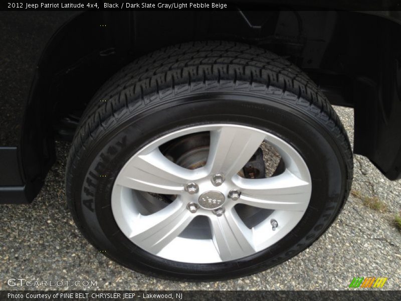 Black / Dark Slate Gray/Light Pebble Beige 2012 Jeep Patriot Latitude 4x4