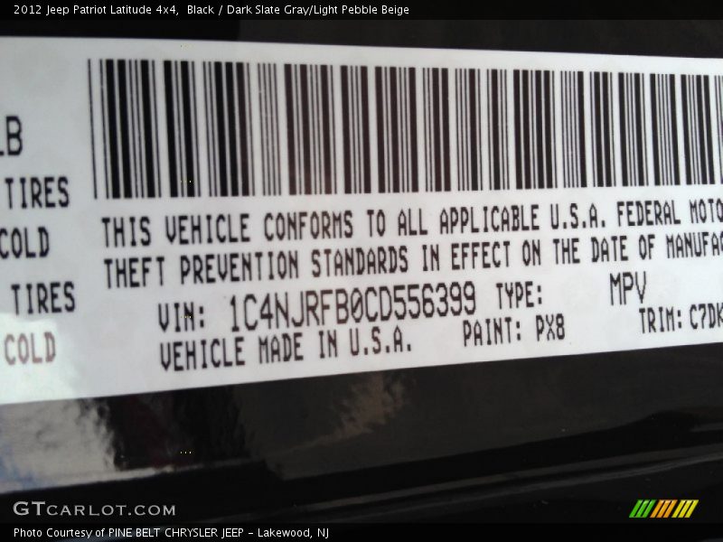 Black / Dark Slate Gray/Light Pebble Beige 2012 Jeep Patriot Latitude 4x4