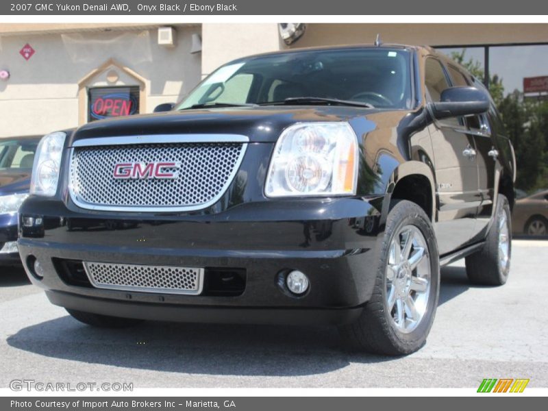 Onyx Black / Ebony Black 2007 GMC Yukon Denali AWD