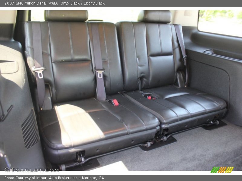 Onyx Black / Ebony Black 2007 GMC Yukon Denali AWD