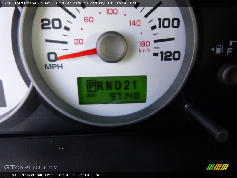 Gold Ash Metallic / Medium/Dark Pebble Beige 2005 Ford Escape XLS 4WD