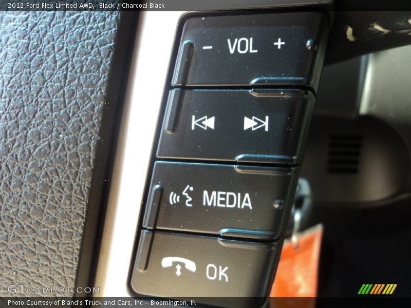 Black / Charcoal Black 2012 Ford Flex Limited AWD