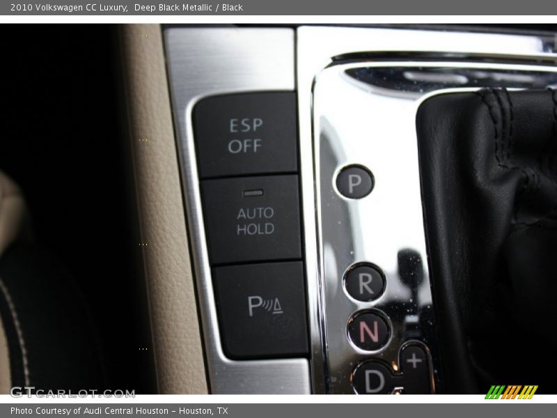 Deep Black Metallic / Black 2010 Volkswagen CC Luxury