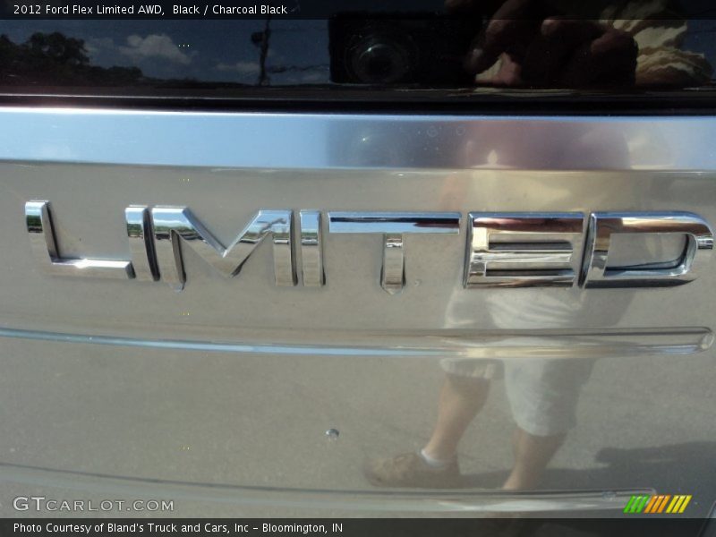 Black / Charcoal Black 2012 Ford Flex Limited AWD