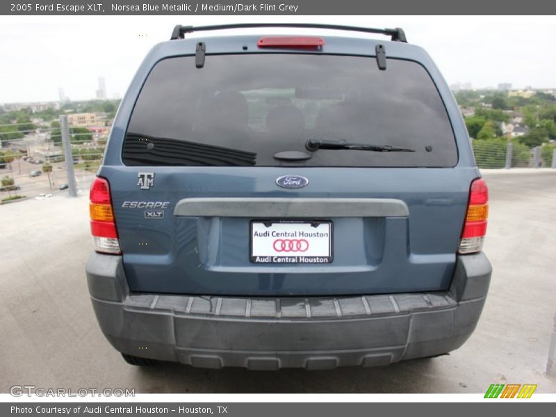 Norsea Blue Metallic / Medium/Dark Flint Grey 2005 Ford Escape XLT