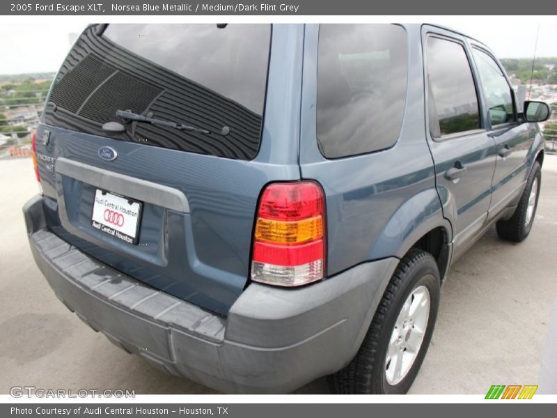 Norsea Blue Metallic / Medium/Dark Flint Grey 2005 Ford Escape XLT