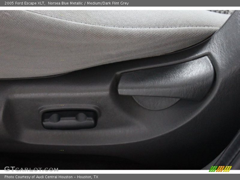 Norsea Blue Metallic / Medium/Dark Flint Grey 2005 Ford Escape XLT