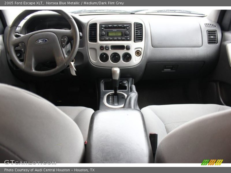 Norsea Blue Metallic / Medium/Dark Flint Grey 2005 Ford Escape XLT