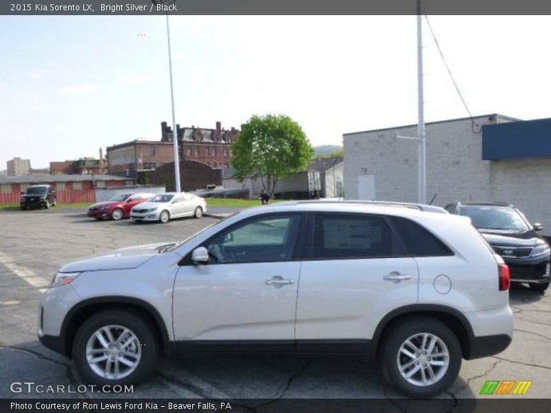 Bright Silver / Black 2015 Kia Sorento LX