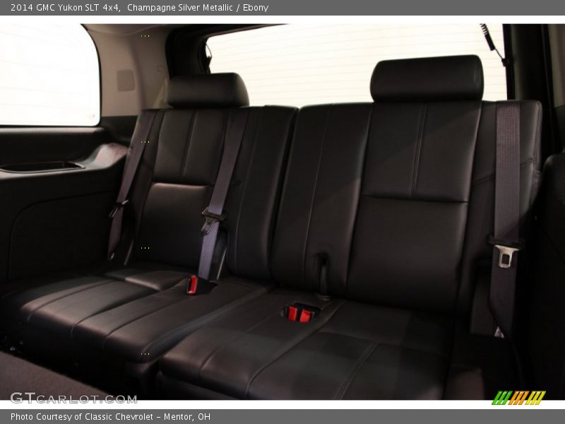 Champagne Silver Metallic / Ebony 2014 GMC Yukon SLT 4x4