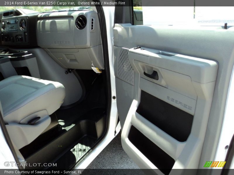 Oxford White / Medium Flint 2014 Ford E-Series Van E250 Cargo Van