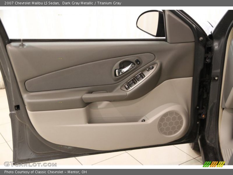 Dark Gray Metallic / Titanium Gray 2007 Chevrolet Malibu LS Sedan