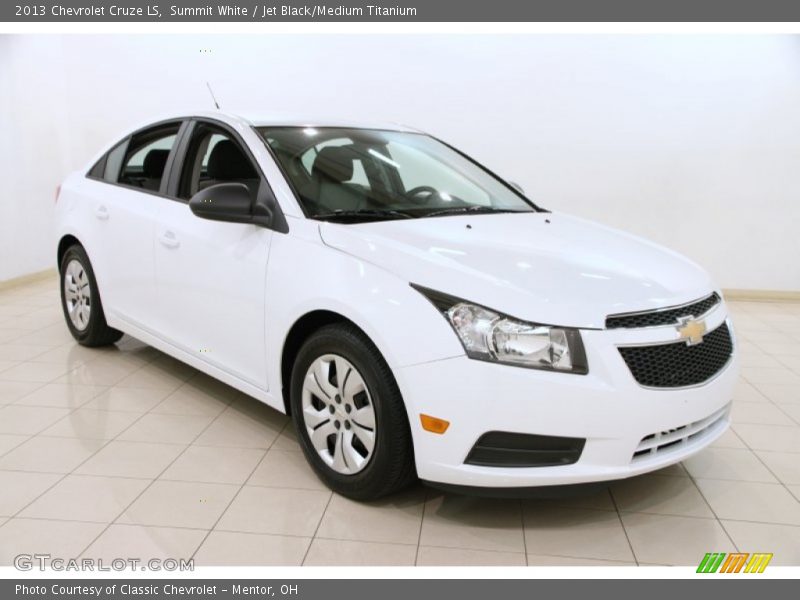 Summit White / Jet Black/Medium Titanium 2013 Chevrolet Cruze LS