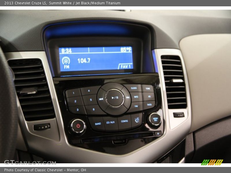 Summit White / Jet Black/Medium Titanium 2013 Chevrolet Cruze LS
