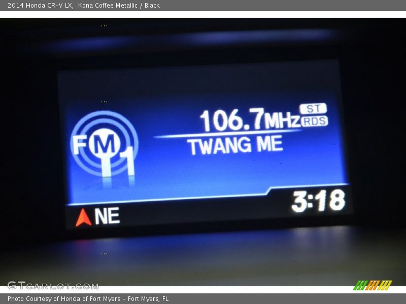 Kona Coffee Metallic / Black 2014 Honda CR-V LX