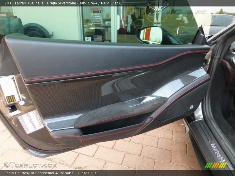 Door Panel of 2011 458 Italia