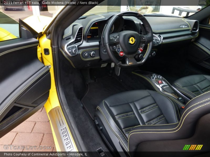  2011 458 Italia Nero (Black) Interior