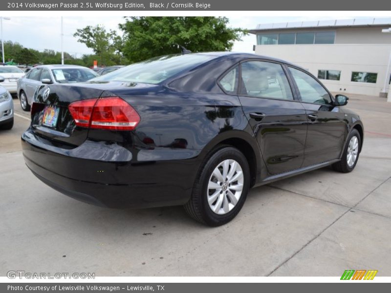 Black / Cornsilk Beige 2014 Volkswagen Passat 2.5L Wolfsburg Edition
