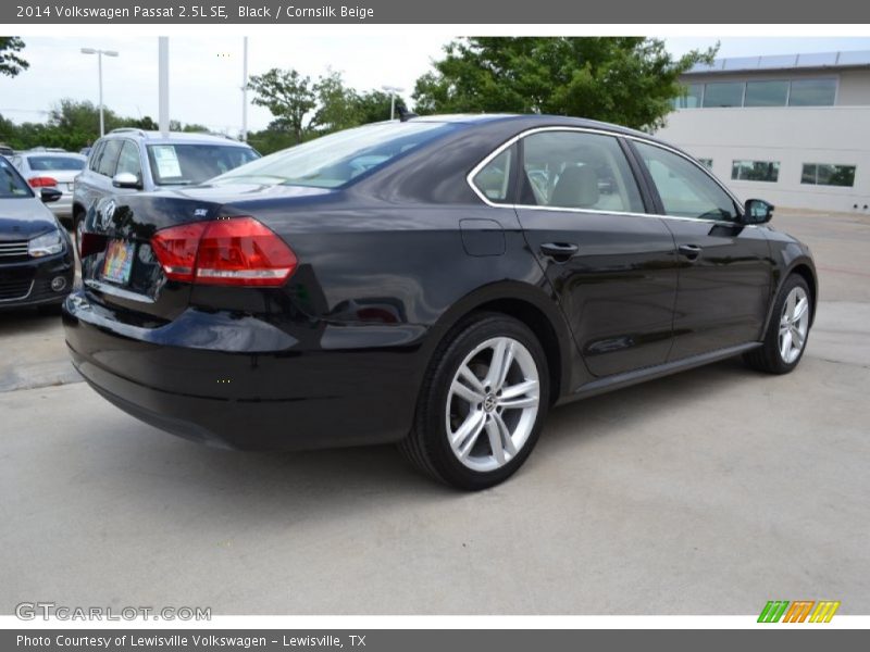 Black / Cornsilk Beige 2014 Volkswagen Passat 2.5L SE