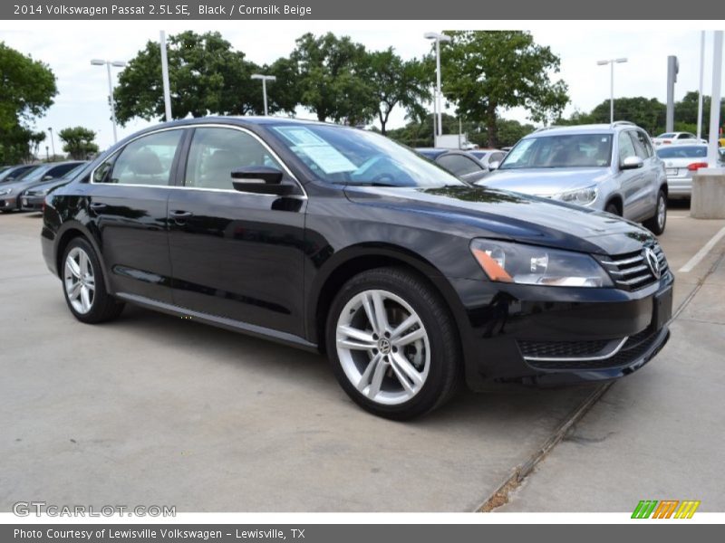 Black / Cornsilk Beige 2014 Volkswagen Passat 2.5L SE