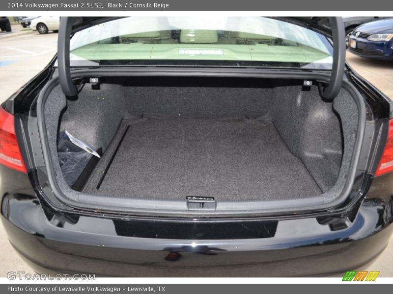 Black / Cornsilk Beige 2014 Volkswagen Passat 2.5L SE