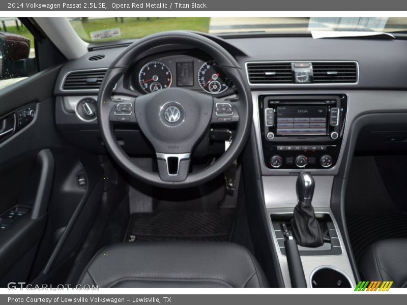 Opera Red Metallic / Titan Black 2014 Volkswagen Passat 2.5L SE