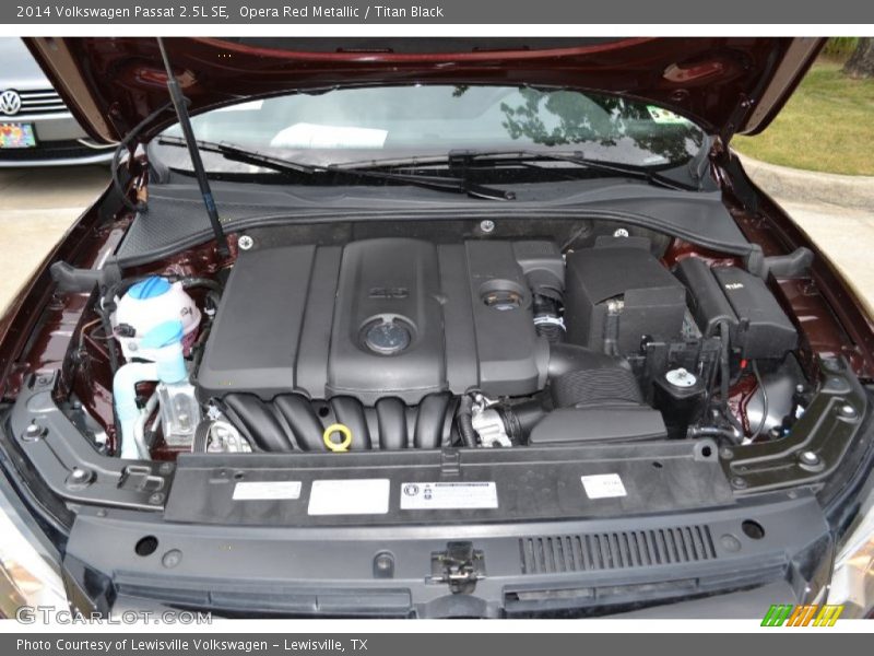 Opera Red Metallic / Titan Black 2014 Volkswagen Passat 2.5L SE