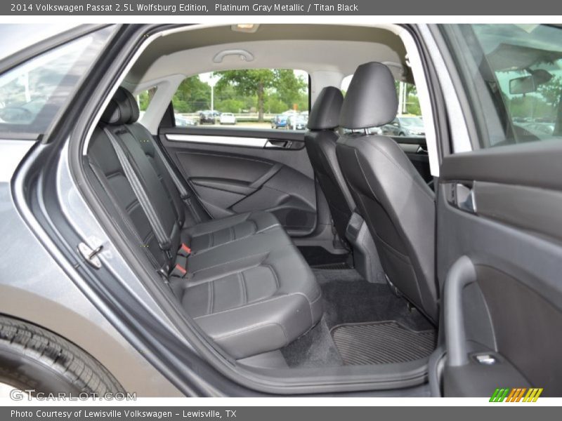 Platinum Gray Metallic / Titan Black 2014 Volkswagen Passat 2.5L Wolfsburg Edition