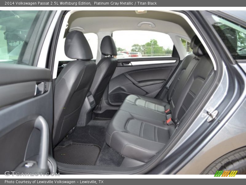 Platinum Gray Metallic / Titan Black 2014 Volkswagen Passat 2.5L Wolfsburg Edition