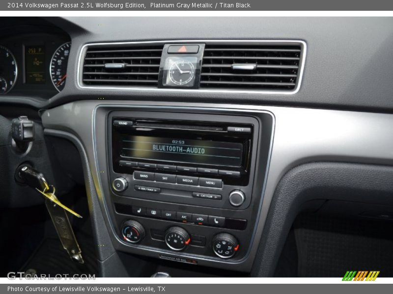 Platinum Gray Metallic / Titan Black 2014 Volkswagen Passat 2.5L Wolfsburg Edition