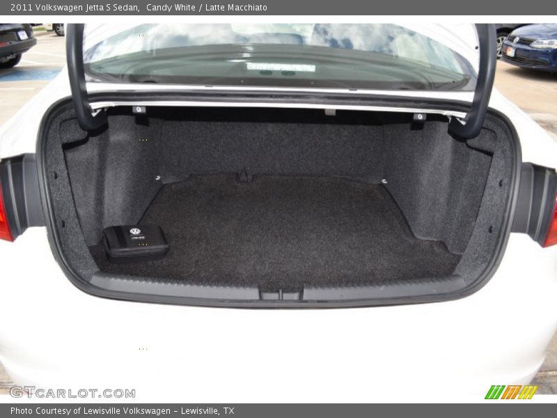 Candy White / Latte Macchiato 2011 Volkswagen Jetta S Sedan