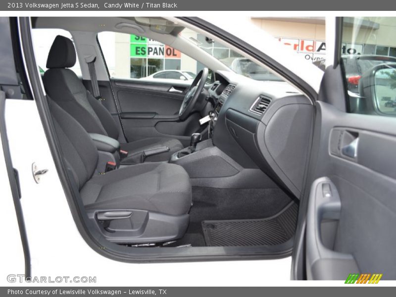 Candy White / Titan Black 2013 Volkswagen Jetta S Sedan