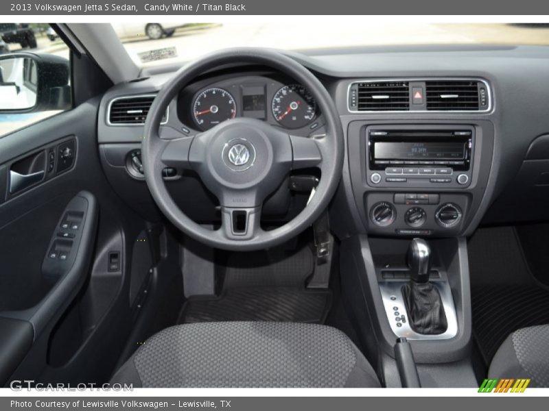 Candy White / Titan Black 2013 Volkswagen Jetta S Sedan