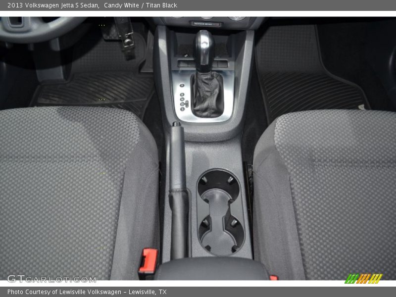 Candy White / Titan Black 2013 Volkswagen Jetta S Sedan