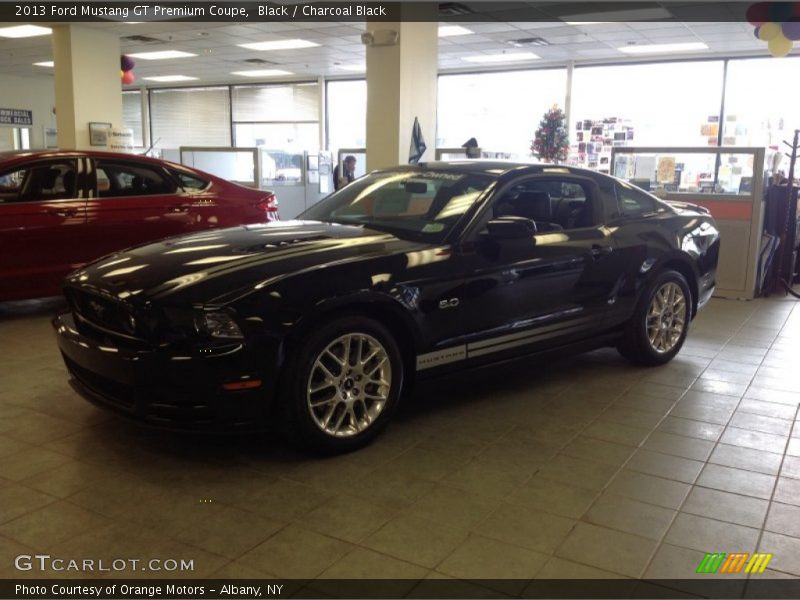 Black / Charcoal Black 2013 Ford Mustang GT Premium Coupe