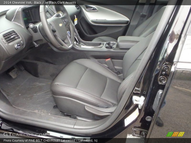 Front Seat of 2014 Volt 