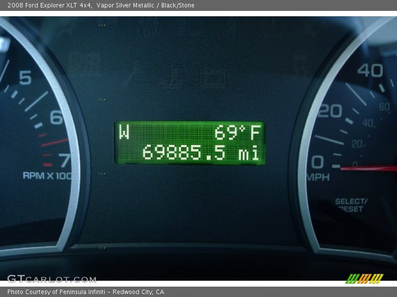 Vapor Silver Metallic / Black/Stone 2008 Ford Explorer XLT 4x4
