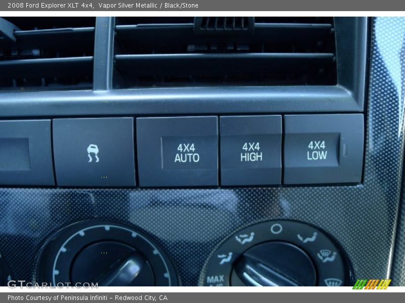 Vapor Silver Metallic / Black/Stone 2008 Ford Explorer XLT 4x4