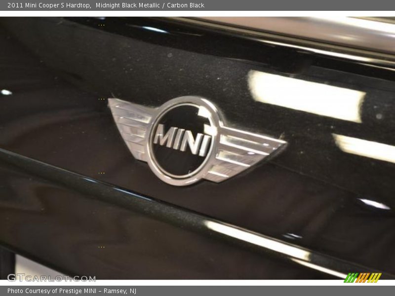 Midnight Black Metallic / Carbon Black 2011 Mini Cooper S Hardtop