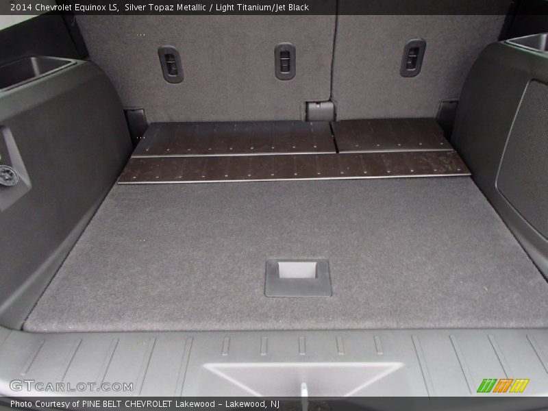 Silver Topaz Metallic / Light Titanium/Jet Black 2014 Chevrolet Equinox LS