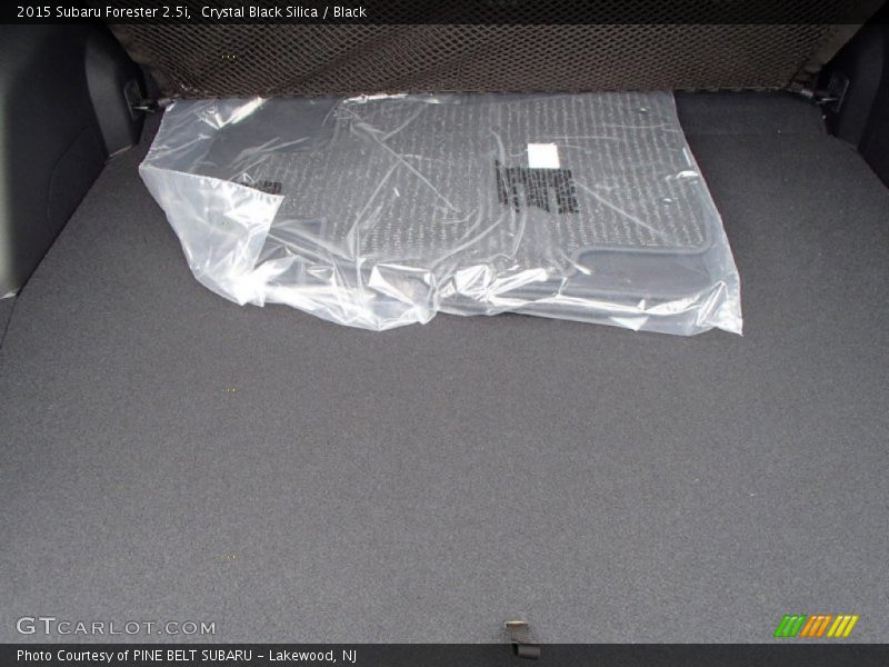 Crystal Black Silica / Black 2015 Subaru Forester 2.5i