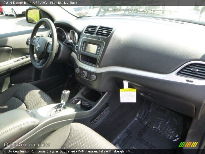 Pitch Black / Black 2014 Dodge Journey SE AWD