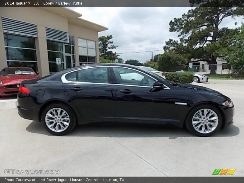 Ebony / Barley/Truffle 2014 Jaguar XF 3.0