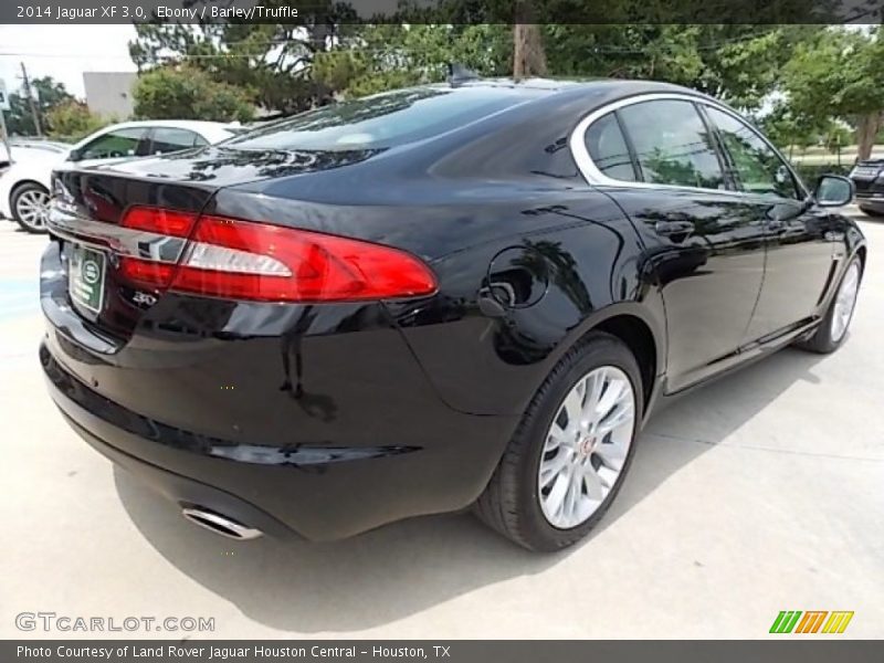 Ebony / Barley/Truffle 2014 Jaguar XF 3.0