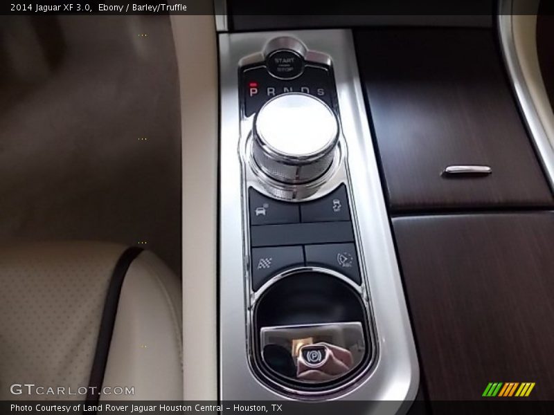Ebony / Barley/Truffle 2014 Jaguar XF 3.0