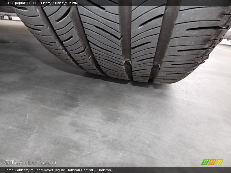 Ebony / Barley/Truffle 2014 Jaguar XF 3.0